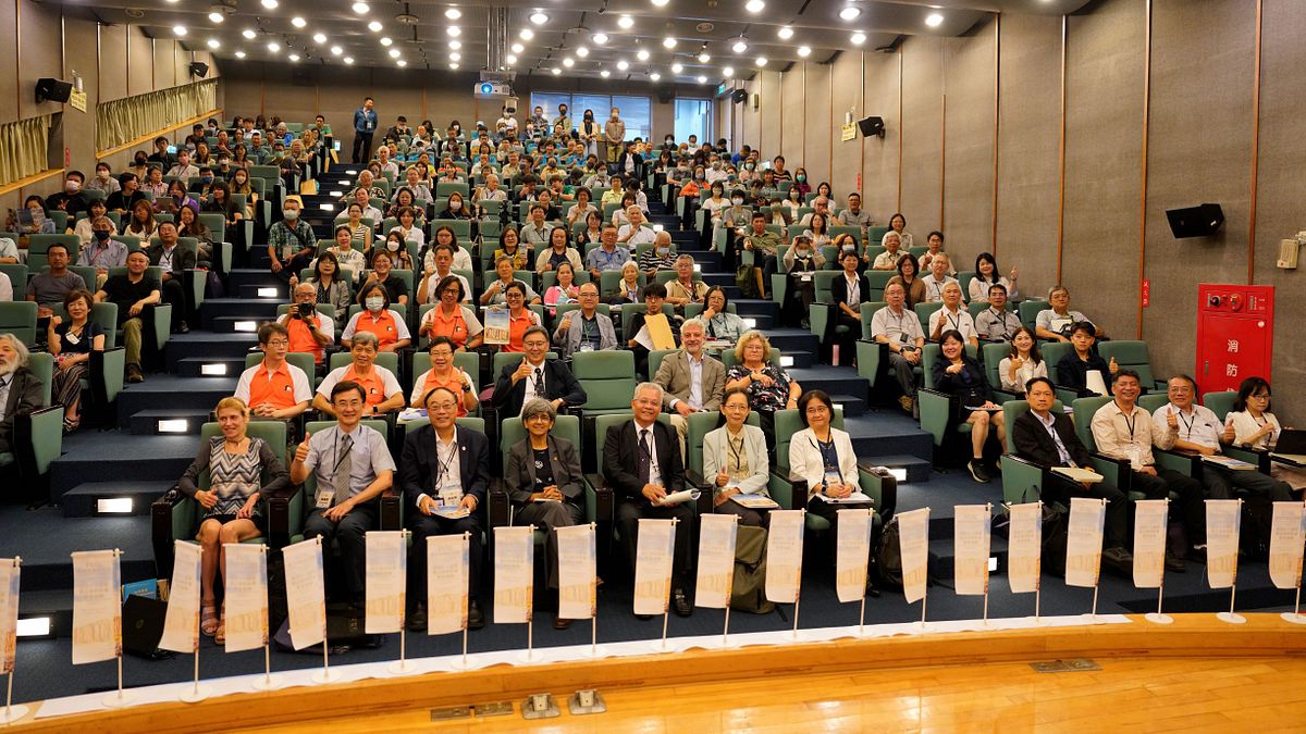 桃園市草漯沙丘地質公園參加2023年國際保育研討會暨第24屆台灣地質公園會議,受到專家學者肯定與讚賞。(圖/桃園市政府提供) 桃園市草漯沙丘地質公園參加2023年國際保育研討會暨第24屆台灣地質公園會議,受到專家學者肯定與讚賞。(圖/桃園市政府提供)