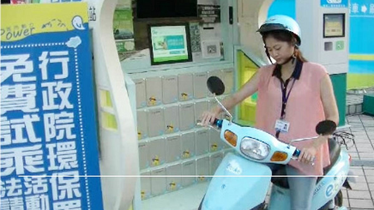 民眾試搭E-Bike。 (台灣城市動力網站) 民眾試搭E-Bike。 (台灣城市動力網站)