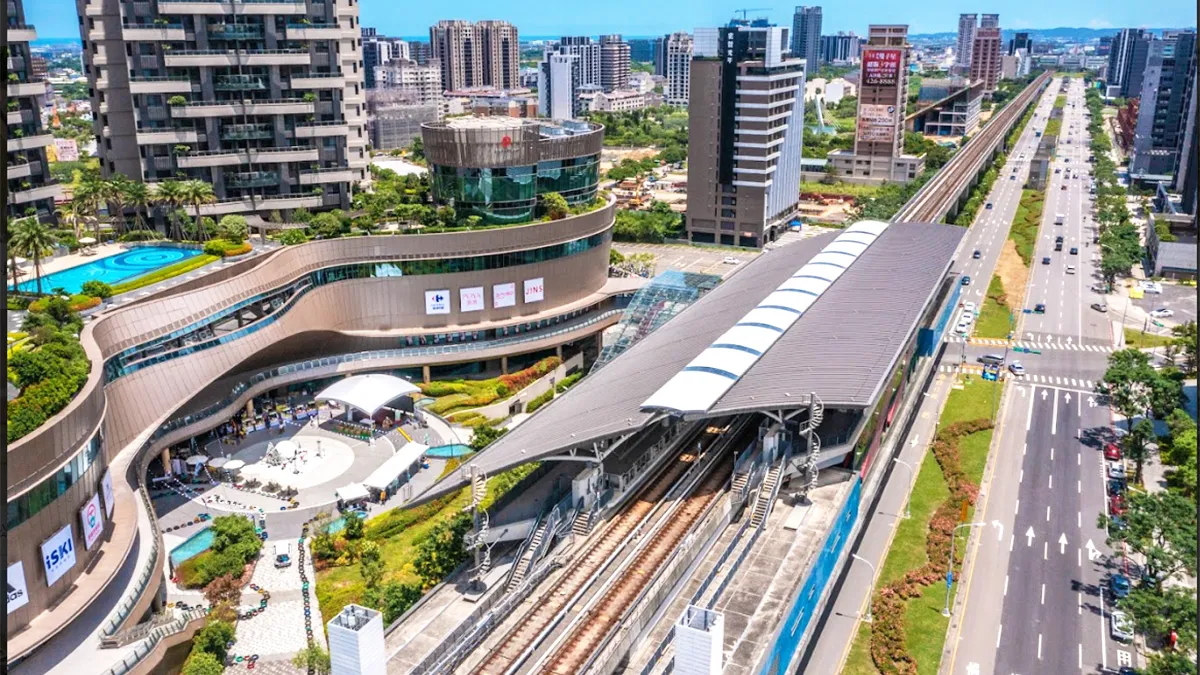 青埔藝術公益市集開跑(圖/住展房屋網)