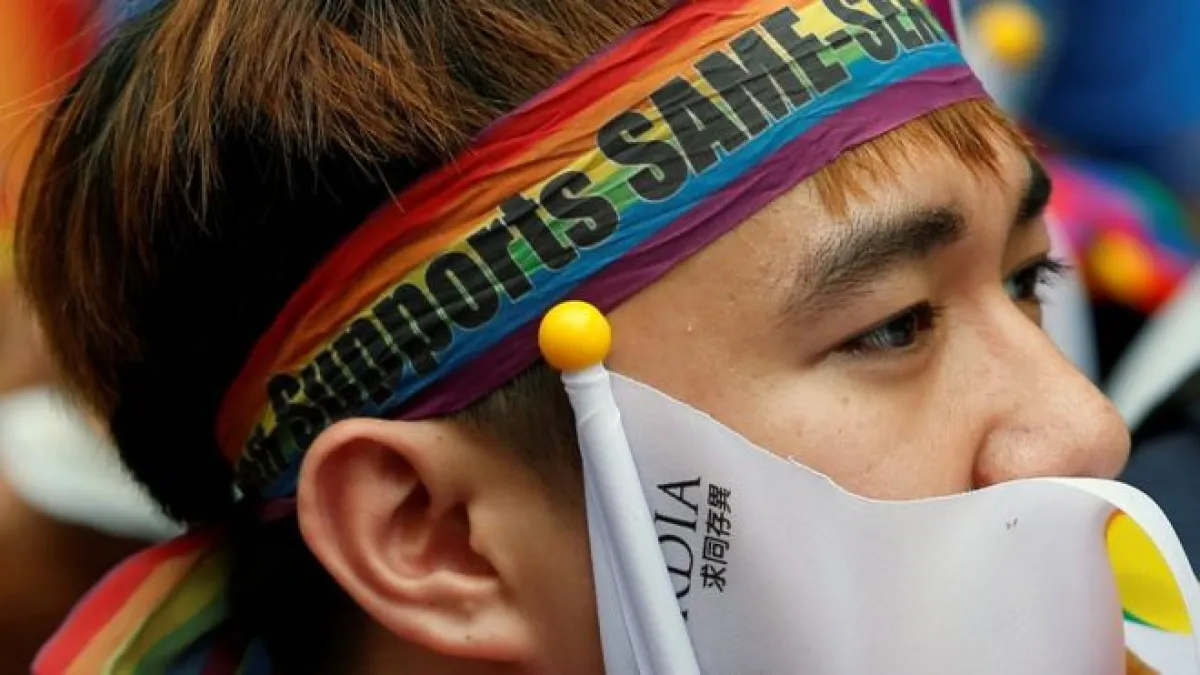 台灣社會高度關注這起釋憲案,釋憲判決宣佈,反應熱烈。(BBC中文網)