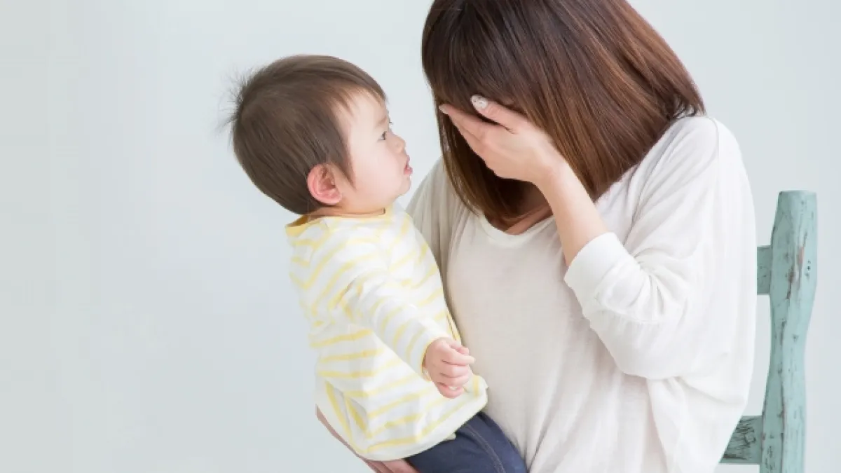 作者指出,2021年上路「新制育兒補助政策」可能無法有效處裡少子化問題,無法確實減輕父母負擔,並將與現行的「幼教準公共化」政策產生衝突。 (示意圖/buri@photoAC)