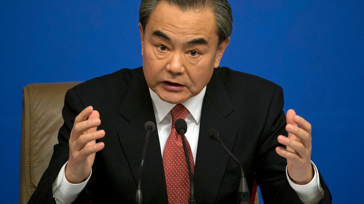 中國外長王毅8日召開記者會。(美聯社) 中國外長王毅8日召開記者會。(美聯社)