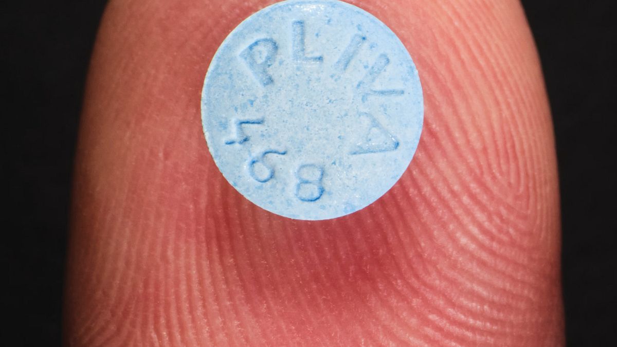 華爾街日報》從上台演講到第一次約會,美國女性正用這種「神奇藥丸」緩解一切焦慮