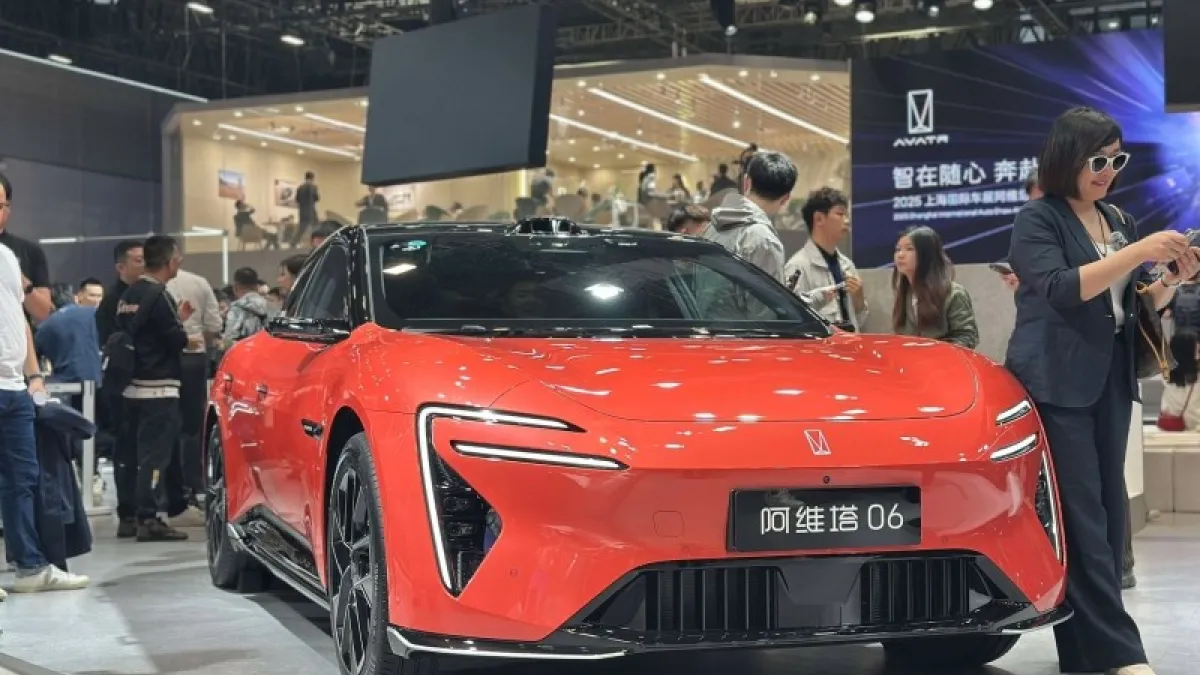 2025 上海國際車展:阿維塔 06 實拍