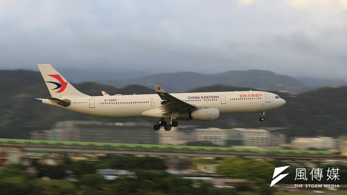 飛行M503航線的四家民航機,中國東方航空。(資料照,方炳超攝)