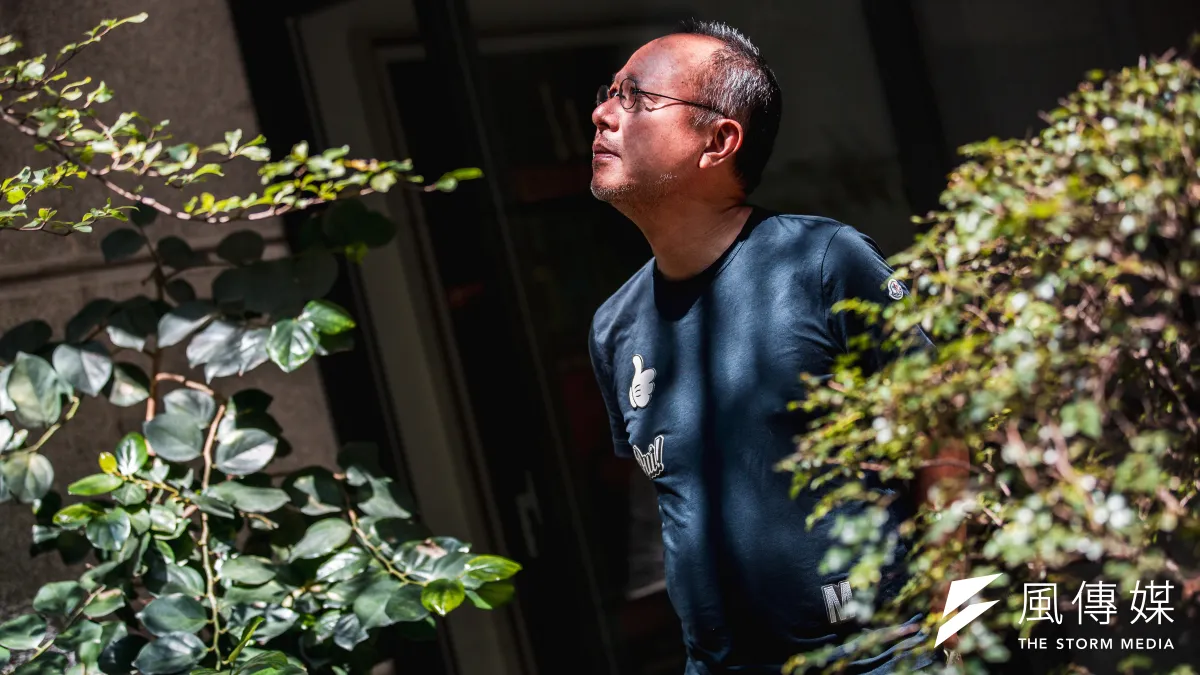 導演鍾孟宏在新作《陽光普照》裡,刻畫了一個家的樣貌。(簡必丞攝)