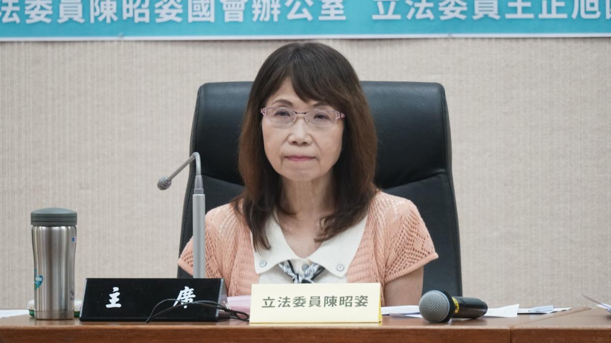 陳昭姿自爆出意外「造成腦震盪」!在立法院附近受傷 宣布今日暫停直播