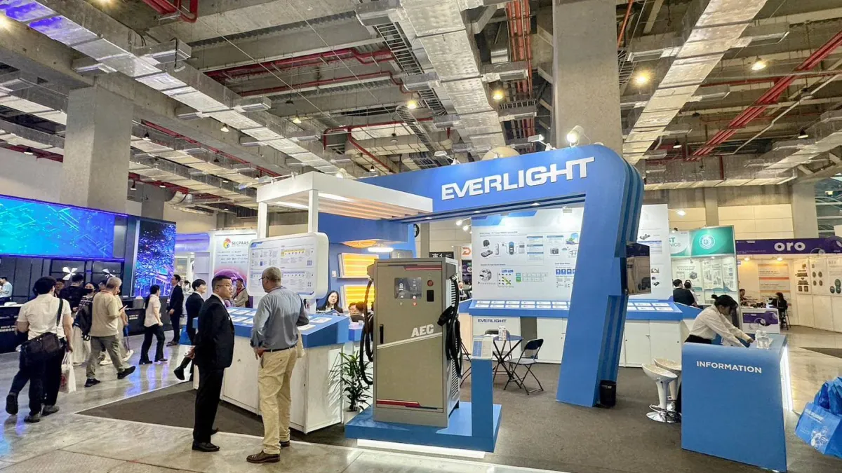 億光電子將於SEMICON Taiwan 2024展會上,展示其在光電及功率半導體領域的最新產品。(圖/億光電子提供)