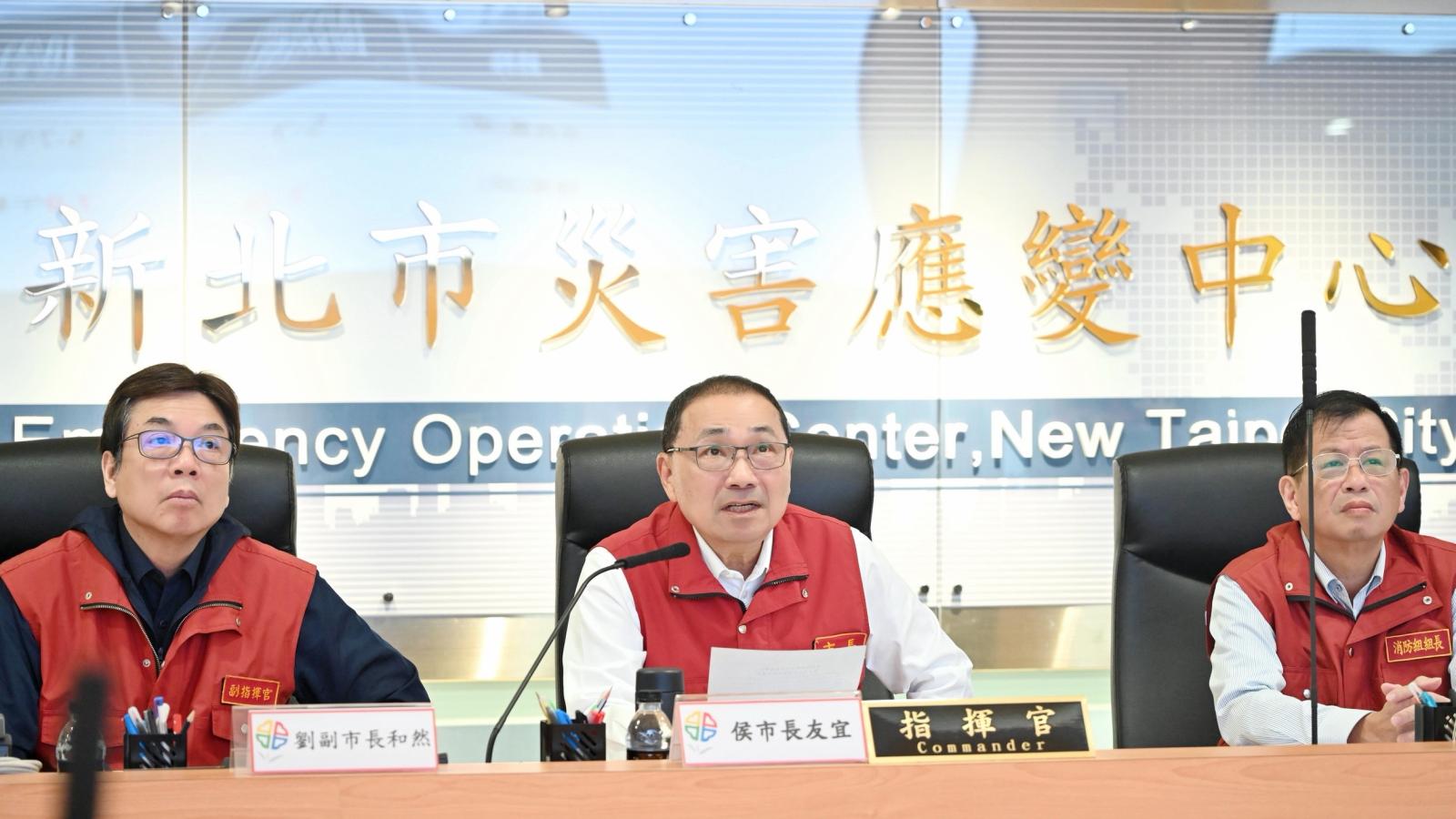 薔琵颱風來襲!侯友宜親坐鎮 新北「這5區」優先撤離、抽水機提前佈署