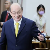 民進党は大罷免で完敗し、外部からは罷免を主導した立法院党団総召集人の柯建銘が責任を取って辞任すべきとの声が上がっている。(柯承惠撮影) 民進党は大罷免で完敗し、外部からは罷免を主導した立法院党団総召集人の柯建銘が責任を取って辞任すべきとの声が上がっている。(柯承惠撮影)