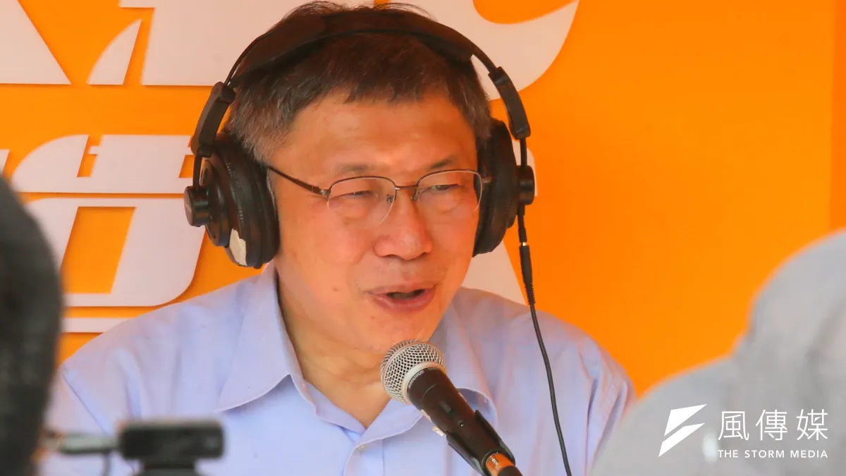 民眾黨主席柯文哲一個月之內,民調支持上升竟超越藍綠兩大黨。(柯承惠攝)