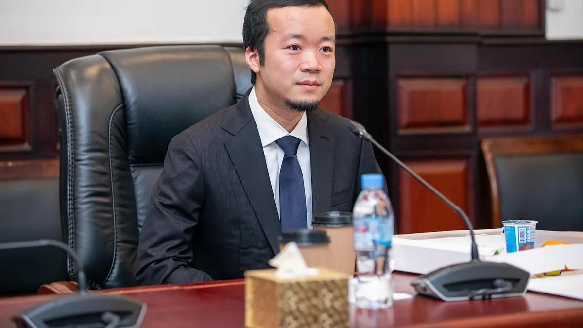 涉及電匯詐騙等罪的太子集團陳志至今仍在逃。(資料照,取自臉書粉專Prince Bank Plc.) 涉及電匯詐騙等罪的太子集團陳志至今仍在逃。(資料照,取自臉書粉專Prince Bank Plc.)