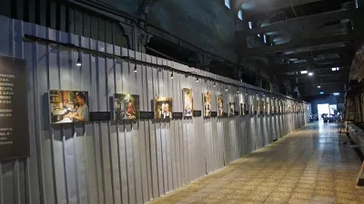 在香蕉倉庫展出的「大市場 小故事」。(取自作者臉書)