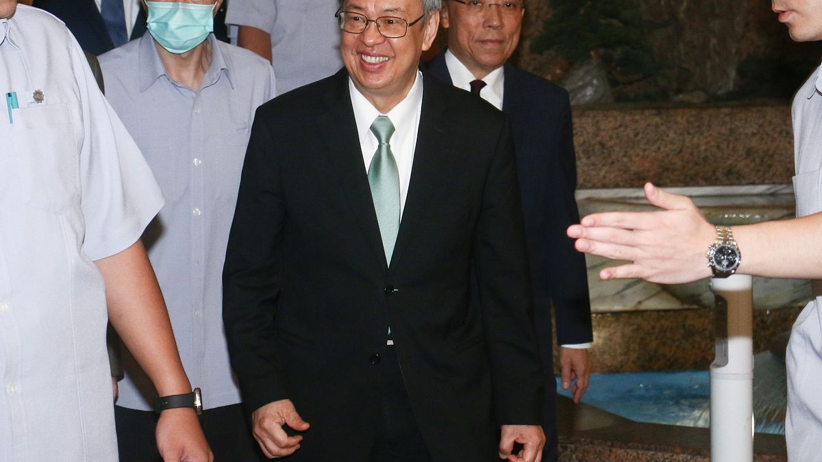 筆者指出,觀察新閣揆陳建仁領導各部會次長、署長等執政官員在外銷方面的政績,臺灣對外出口倘用一個詞形容,或許只有「苦悶」兩字可以聊表。(資料照,蔡親傑攝) 筆者指出,觀察新閣揆陳建仁領導各部會次長、署長等執政官員在外銷方面的政績,臺灣對外出口倘用一個詞形容,或許只有「苦悶」兩字可以聊表。(資料照,蔡親傑攝)