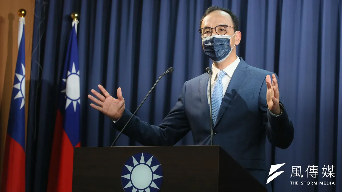 國民黨主席選戰結果出爐,由前新北市長朱立倫在驚濤駭浪中拿下勝利,成為國民黨繼前總統馬英九之後,第2位回任的黨主席。(柯承惠攝)