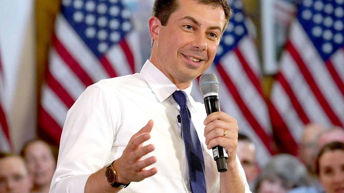 美國印第安那州南本德前市長布德賈吉(Pete Buttigieg)可望成為美國史上首位同志閣員(AP) 美國印第安那州南本德前市長布德賈吉(Pete Buttigieg)可望成為美國史上首位同志閣員(AP)