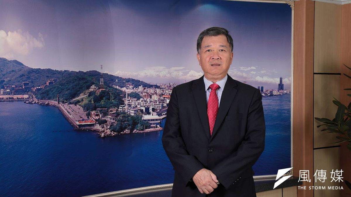 高雄銀行董事長朱潤逢針對媒體質疑部分做出回應。(圖/徐炳文攝) 高雄銀行董事長朱潤逢針對媒體質疑部分做出回應。(圖/徐炳文攝)