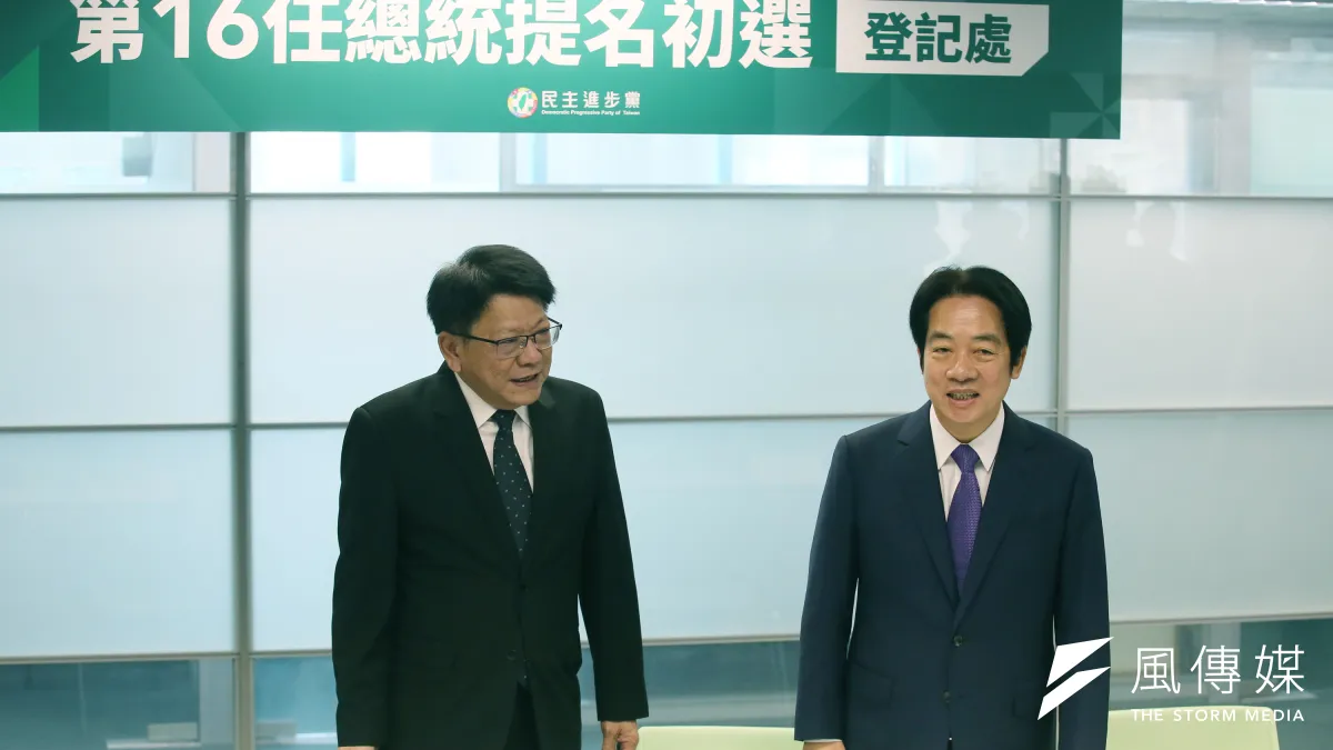 民進黨提名策略小組召集人潘孟安(左)呼籲進行初選民調時,黨員進行民主競爭、君子之爭。(資料照,柯承惠攝)
