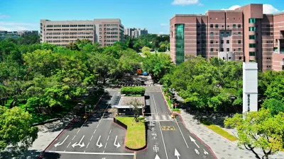 民進黨屢屢拿把政黨活動混進清華大學。(圖/清華大學提供)