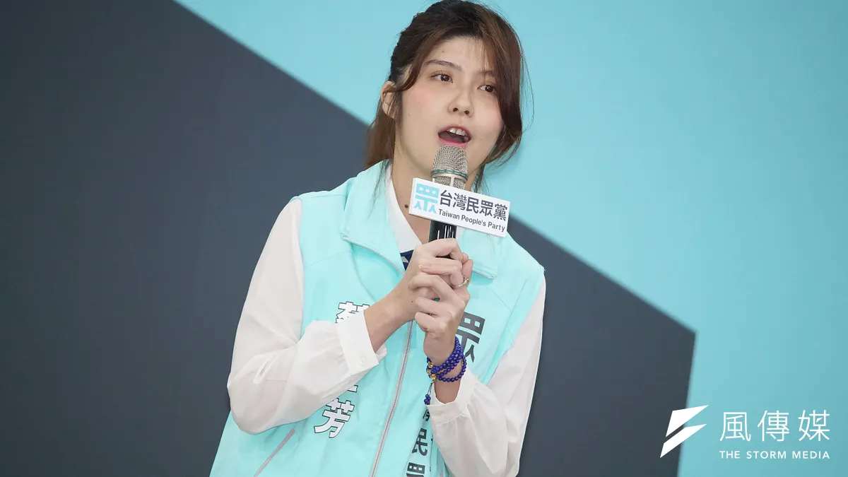 台灣民眾黨中央委員張益贍遭周刊報導,與曾參選北市信義南松山選區立委的蔡宜芳(見圖)傳出不倫戀。(資料照,盧逸峰攝) 台灣民眾黨中央委員張益贍遭周刊報導,與曾參選北市信義南松山選區立委的蔡宜芳(見圖)傳出不倫戀。(資料照,盧逸峰攝)