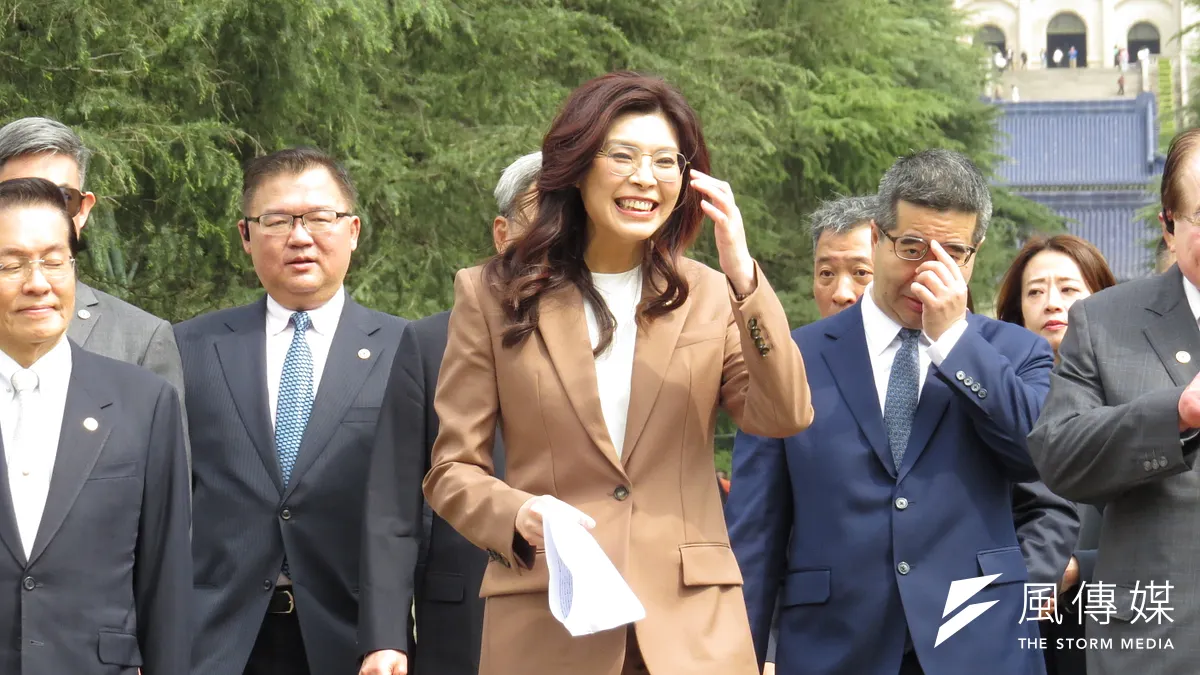 國民黨主席鄭麗文率團訪問中國大陸,2026年4月8日來到南京中山陵謁陵,悼念國父孫中山。(楊騰凱攝)