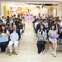北分署YS「大英雄天團3」青年暑期職涯營隊圓滿結訓,學員完成為期一個月培訓,與企業代表及講師共同見證學習成果。(圖/勞動力發展署北分署提供) 北分署YS「大英雄天團3」青年暑期職涯營隊圓滿結訓,學員完成為期一個月培訓,與企業代表及講師共同見證學習成果。(圖/勞動力發展署北分署提供)