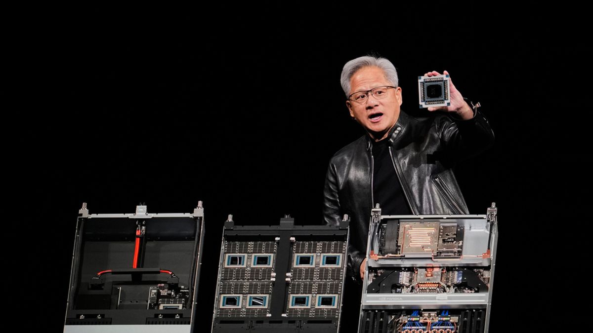 兩位長官啥事都要插手!美商務部傳大批文官離職,恐讓輝達晶片「出不去」