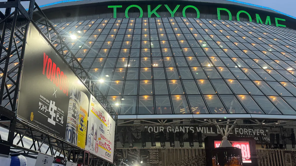 YOASOBIが台北を含むアジア10都市で日本人初となるドーム&スタジアムツアーの開催を発表した。(写真/黃信維撮影) YOASOBIが台北を含むアジア10都市で日本人初となるドーム&スタジアムツアーの開催を発表した。(写真/黃信維撮影)