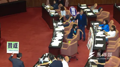 國體法趕在台灣英雄大遊行前三讀通。(陳明仁攝)