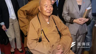佛光山開山宗長星雲法師1日晚間傳出身體不適,送往高雄長庚醫院加護病房救治。(資料照,顏麟宇攝)