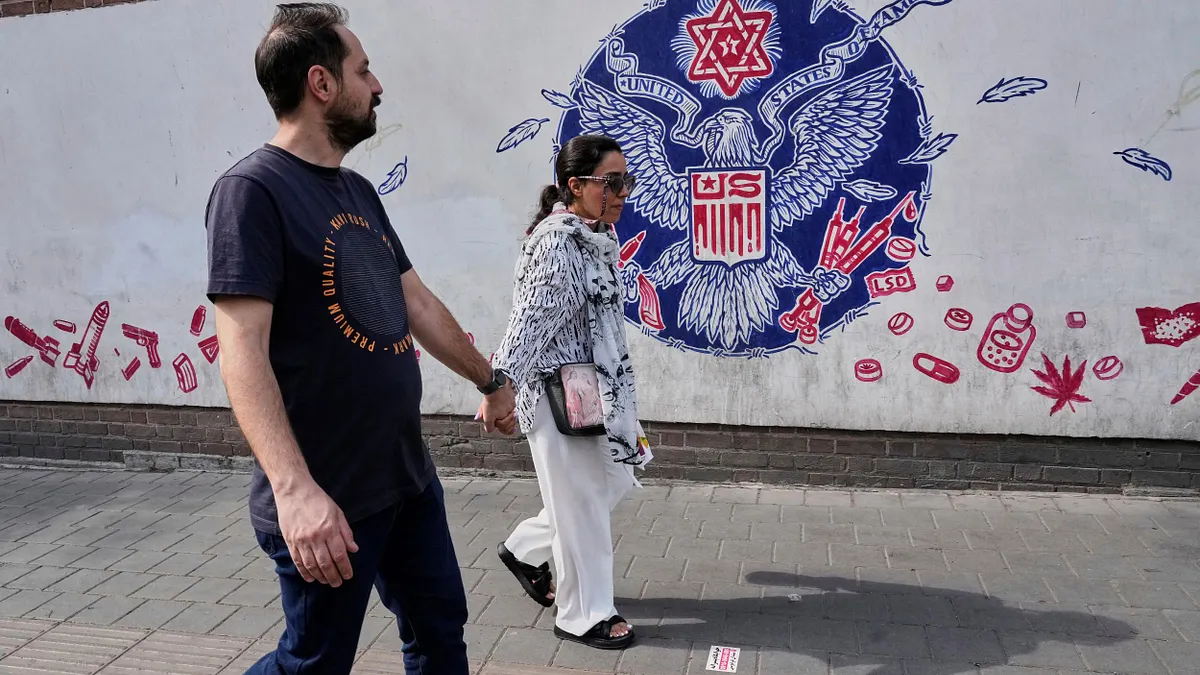 伊朗德黑蘭市區原美國大使館原址。(美聯社)