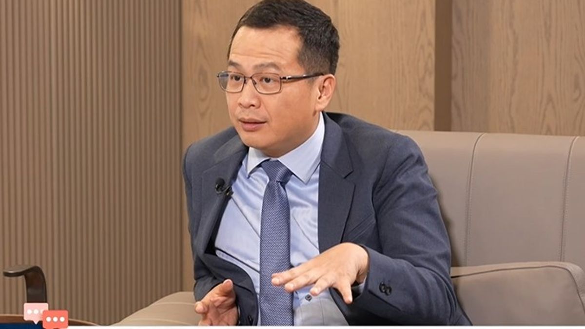 國民黨台北市前議員羅智強(見圖)表示,行政院長蘇貞昌不辭職,是總統蔡英文意志的展現。(取自《下班瀚你聊》) 國民黨台北市前議員羅智強(見圖)表示,行政院長蘇貞昌不辭職,是總統蔡英文意志的展現。(取自《下班瀚你聊》)