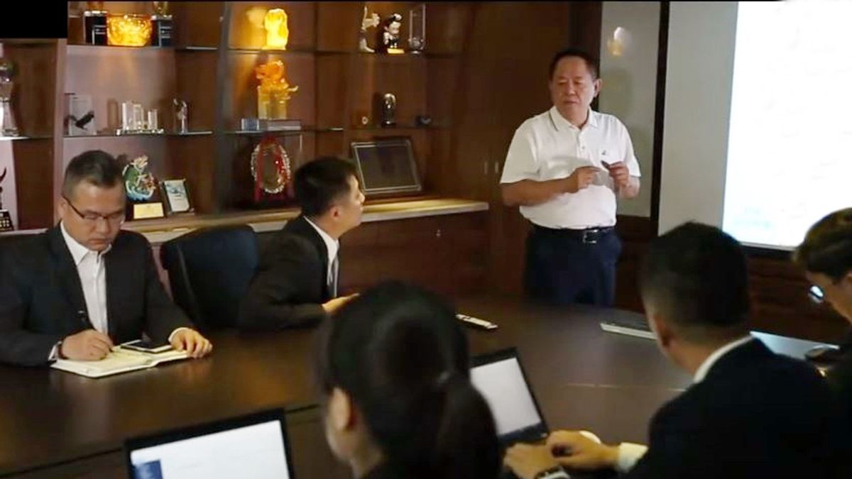 三竹資訊董事長邱宏哲召集幹部研討防詐策略。(圖/三竹資訊提供) 三竹資訊董事長邱宏哲召集幹部研討防詐策略。(圖/三竹資訊提供)