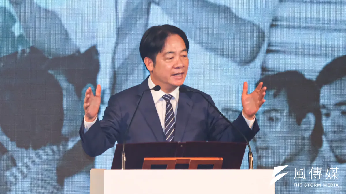 總統賴清德在民進黨全代會上提及創黨元老傅正「一生為民主」的精神。(劉偉宏攝)
