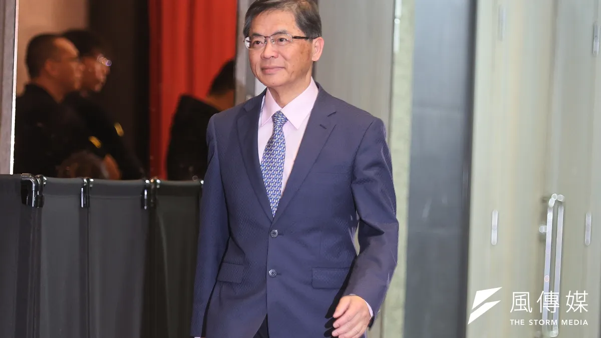 交通部長李孟諺(見圖)因爆發婚外情請辭獲准,張女身分也遭曝光,是一名來台逾10年的陸配。(資料照,柯承惠攝)