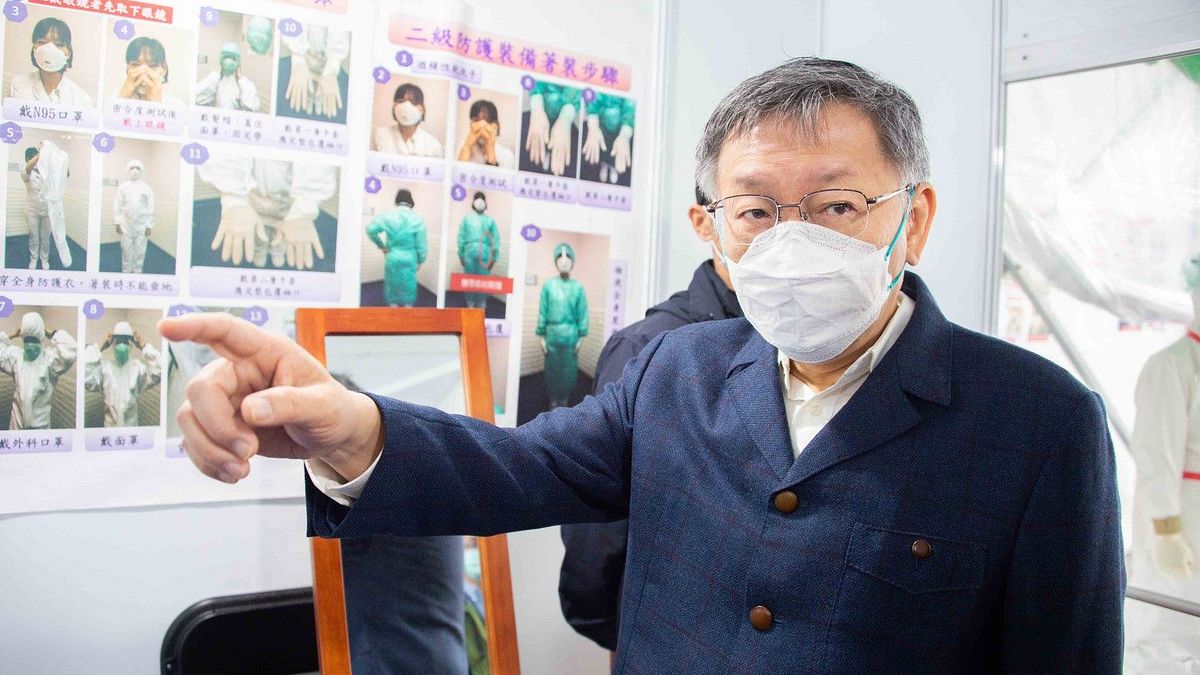 台北市長柯文哲31日視察大佳河濱公園春節Drive-through篩檢站。(台北市政府提供) 台北市長柯文哲31日視察大佳河濱公園春節Drive-through篩檢站。(台北市政府提供)