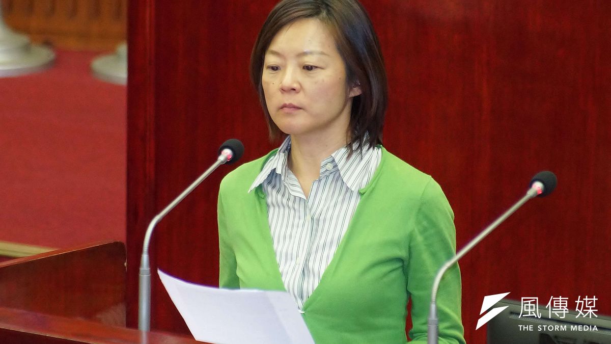 國民黨團提出的「台北市重陽敬老禮金致送自治條例」草案12日過關,台北市社會局長陳雪慧(見圖)表示,「即便籌到了錢,坦白說也不會發重陽禮金」。(資料照,盧逸峰攝) 國民黨團提出的「台北市重陽敬老禮金致送自治條例」草案12日過關,台北市社會局長陳雪慧(見圖)表示,「即便籌到了錢,坦白說也不會發重陽禮金」。(資料照,盧逸峰攝)