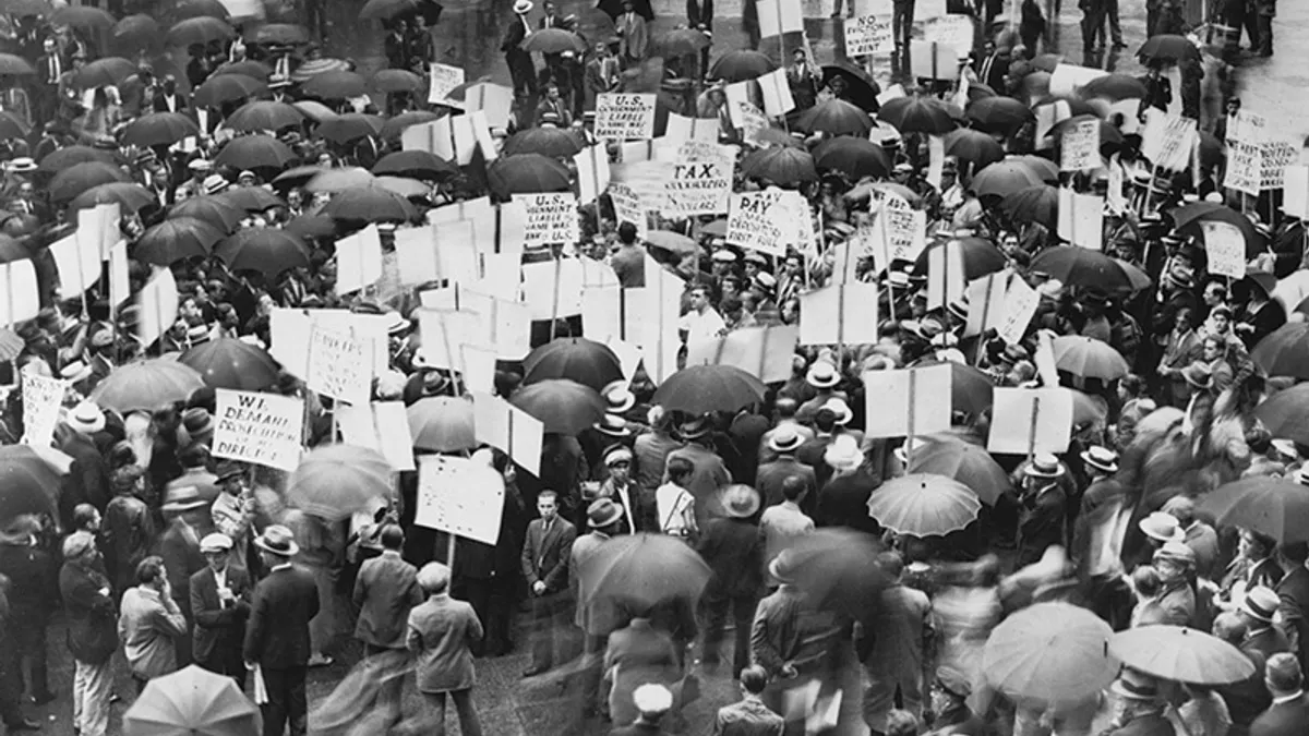 大蕭條使得美國人對於政治的想法從麻木中被喚醒。(資料照,取自維基百科) 大蕭條使得美國人對於政治的想法從麻木中被喚醒。(資料照,取自維基百科)