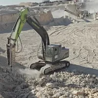 Zoomlion Engineer Shares the R&D Story Behind a Middle East Excavator Recognized at Seventh Technology Innovation Conference Zoomlion Engineer Shares the R&D Story Behind a Middle East Excavator Recognized at Seventh Technology Innovation Conference