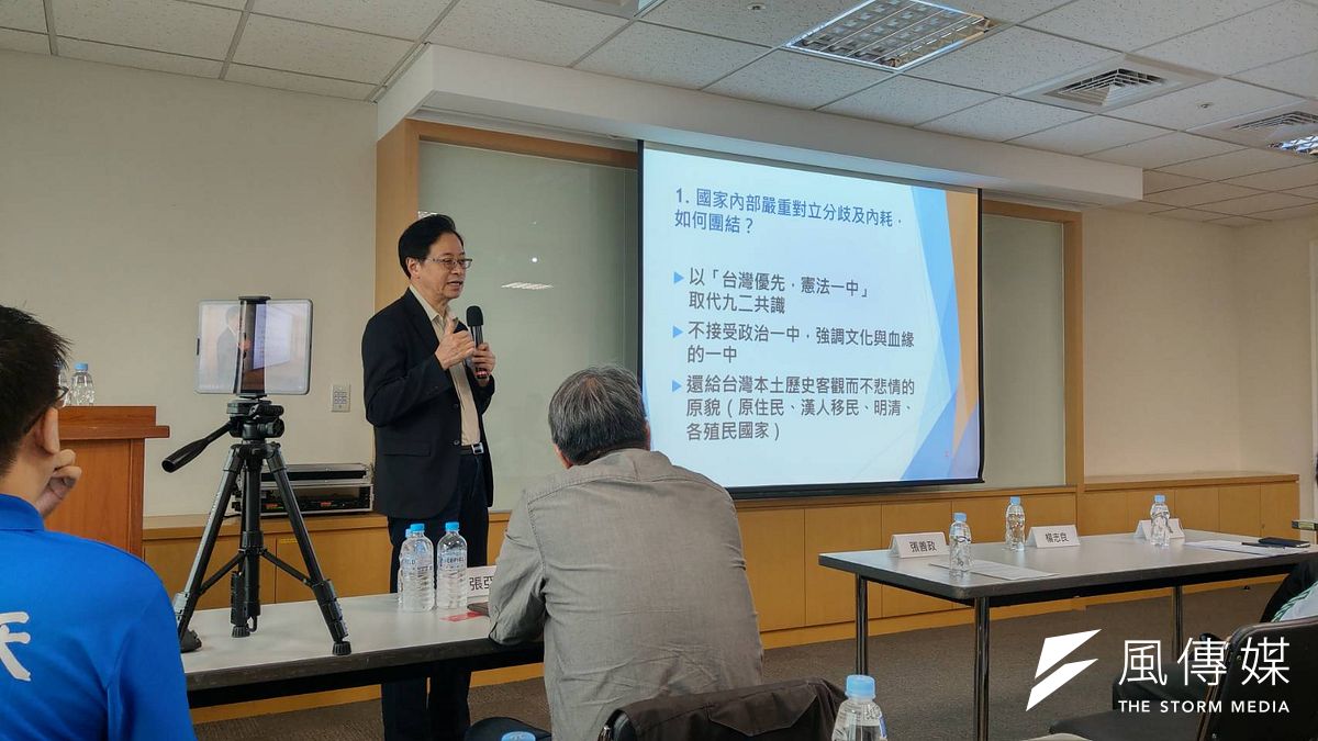 前行政院長張善政9日表示,對於兩岸,他的論述是「台灣優先、憲法一中」。(潘維庭攝) 前行政院長張善政9日表示,對於兩岸,他的論述是「台灣優先、憲法一中」。(潘維庭攝)
