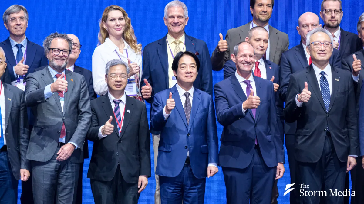 President Lai Ching-te (front row, center) attends the 2026 Invest in EU Forum at Taipei's Nangang Exhibition Center on September 1, alongside Economic Affairs Minister Kung Ming-hsin (front row, third from left) and EU Office Director Lutz Güllner (front
