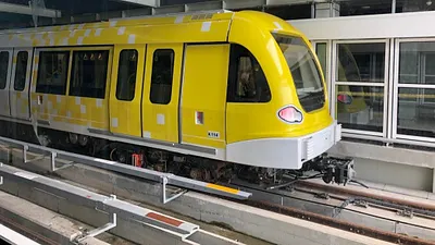 車身亮黃色的新北捷運環狀線,將大幅改寫市民通勤路線(圖片來源:三環六線進度公開專頁)