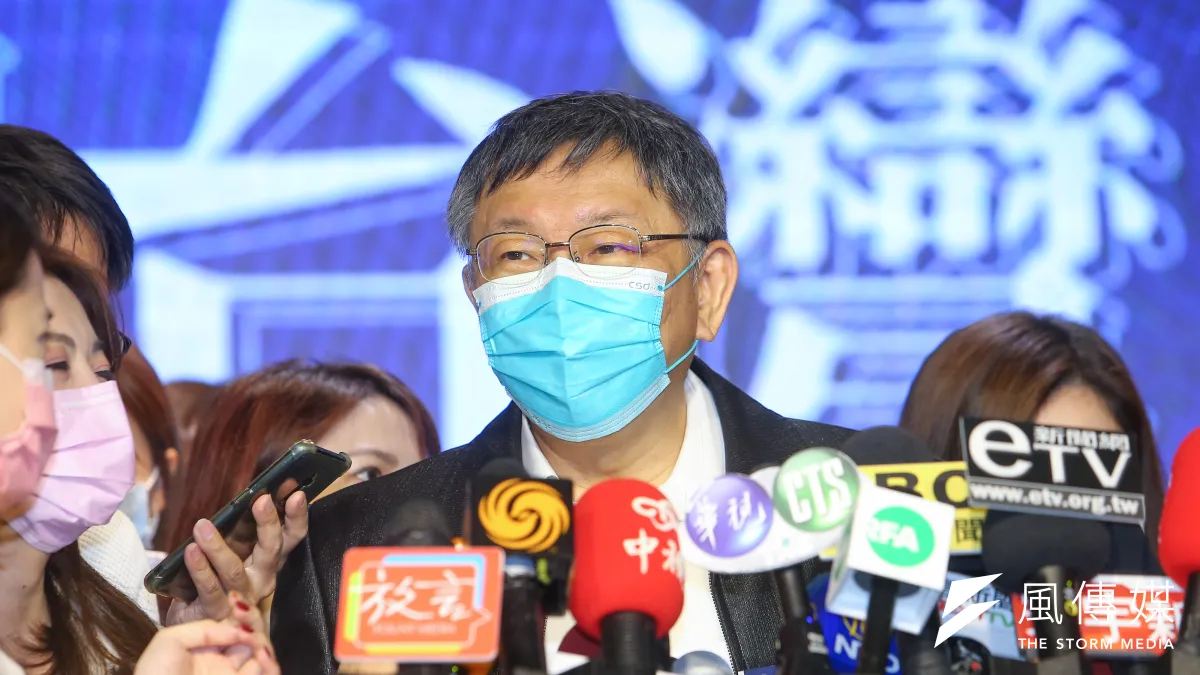 台北市長柯文哲24日出席「願景台灣2030」論壇,並接受媒體訪問。(顏麟宇攝)