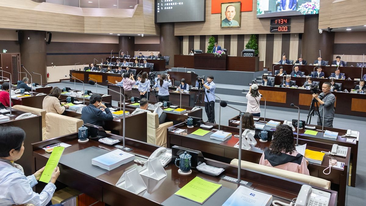 南投縣府將負擔65歲以上長者健保費最快4月起上路