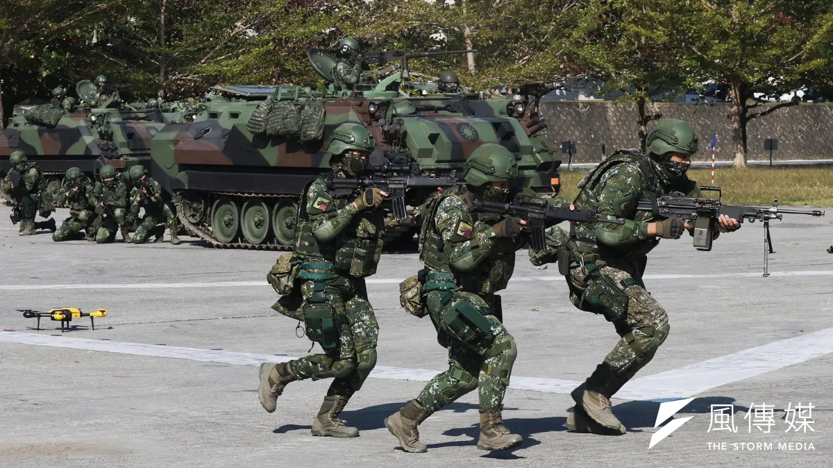 當新式軍品經過研發、測試、部署之後,逐步邁進穩定的壽期曲線,同時相對應的維保能量也完成建置。(資料照,柯承惠攝)