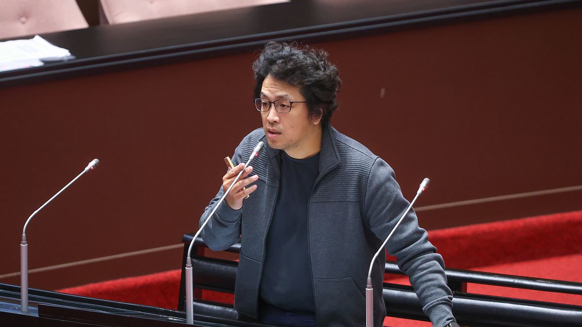 鄧鴻源觀點:中國通緝沈伯洋是不智的作法