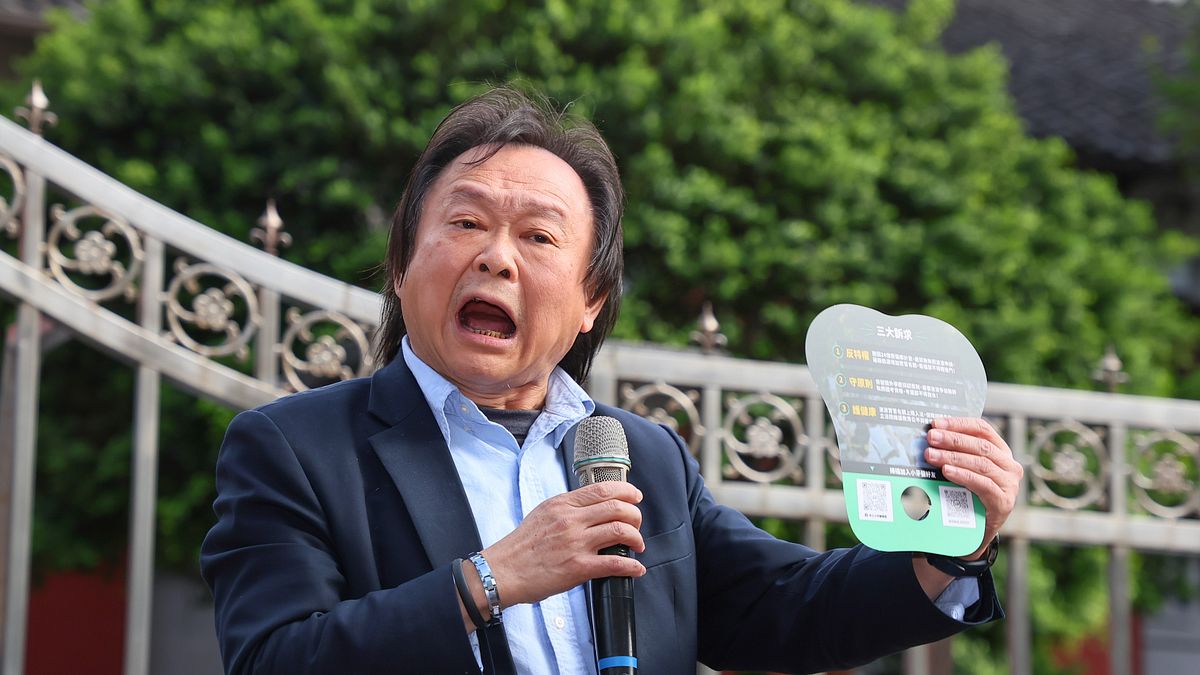 民進黨立委王世堅(見圖)再度和自家總召柯建銘槓上,兩人因黨團每次都甲級動員發生歧異。(資料照,顏麟宇攝) 民進黨立委王世堅(見圖)再度和自家總召柯建銘槓上,兩人因黨團每次都甲級動員發生歧異。(資料照,顏麟宇攝)