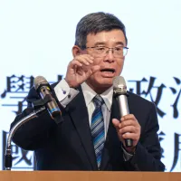 吳嘉隆(見圖)認為,美方處理台灣問題時,也必須考量日本與整個區域的安全。(資料照,劉偉宏攝) 吳嘉隆(見圖)認為,美方處理台灣問題時,也必須考量日本與整個區域的安全。(資料照,劉偉宏攝)