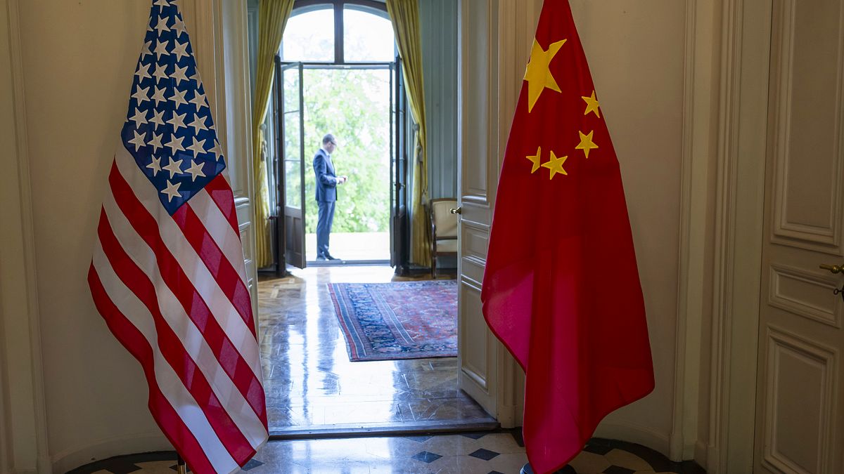 米中が5月にスイスのジュネーブで貿易交渉を行い、中国がレアアースの禁輸を解除することを約束した。(資料写真/AP通信) 米中が5月にスイスのジュネーブで貿易交渉を行い、中国がレアアースの禁輸を解除することを約束した。(資料写真/AP通信)