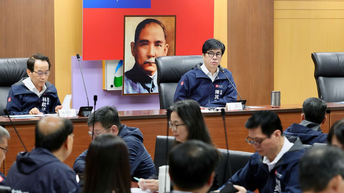 高雄市長陳其邁肯定毒防局毒品防制創新方案。(圖/高雄市政府提供) 高雄市長陳其邁肯定毒防局毒品防制創新方案。(圖/高雄市政府提供)